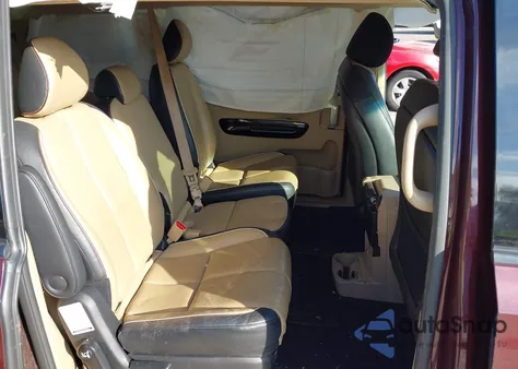 2015 Kia Sedona Ex z USA, uszkodzony, nr VIN KNDMC5C13F6059298